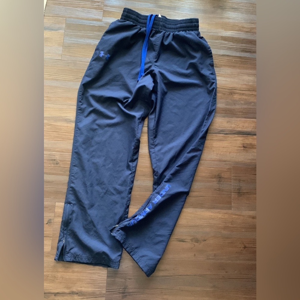 Men’s Under Armour Joggers for Track/Training/Running. Like New Medium. $FIRM$